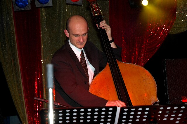 min 2005 11 12 fous swing 074